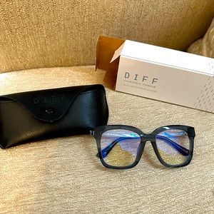 Diff Bella Blue Light Glasses